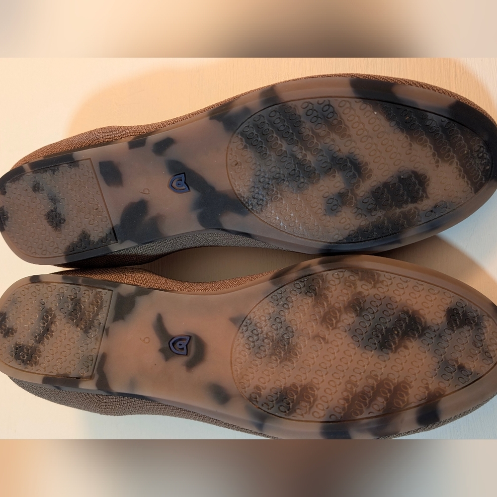 Rothys Brown Taupe Loafers Ladies Size 9 Almost New - Picture 2 of 12